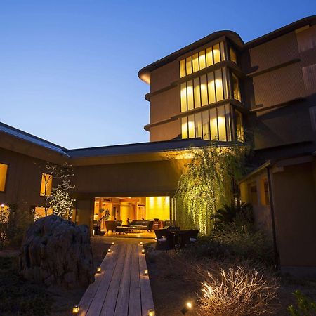 Amahara Hotel Sumoto Екстериор снимка