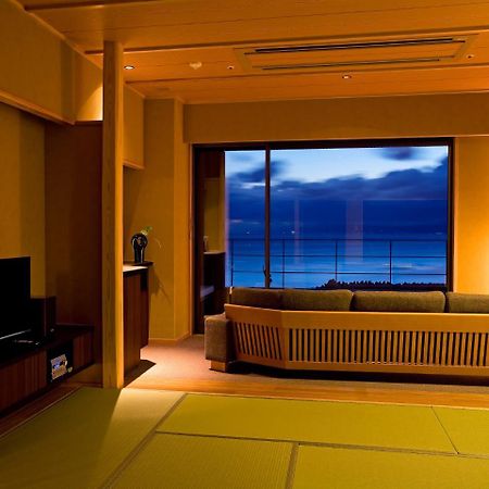 Amahara Hotel Sumoto Екстериор снимка