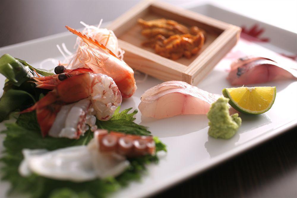 Amahara Hotel Sumoto Екстериор снимка