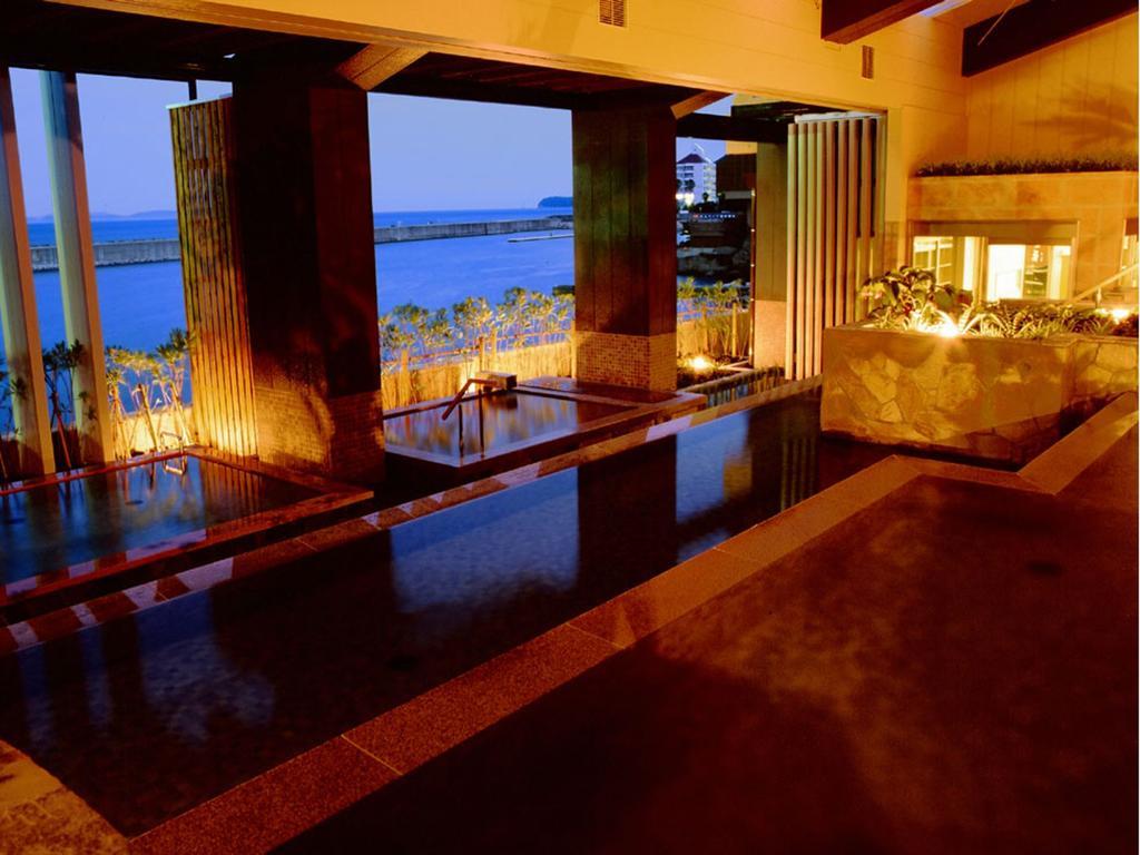 Amahara Hotel Sumoto Екстериор снимка